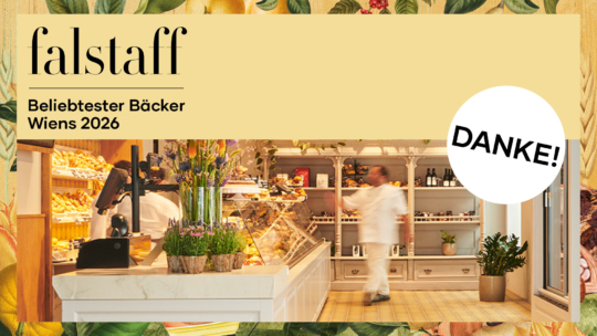 Grafik mit dem Titel Falstaff – Beliebtester Bäcker Wiens 2026, die einen Blick in das Innere einer Bäckerei mit einem Mitarbeiter und einem großen weißen Kreis zeigt, in dem das Wort DANKE! steht.